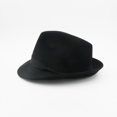 trilby noir