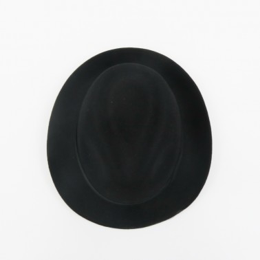 trilby noir